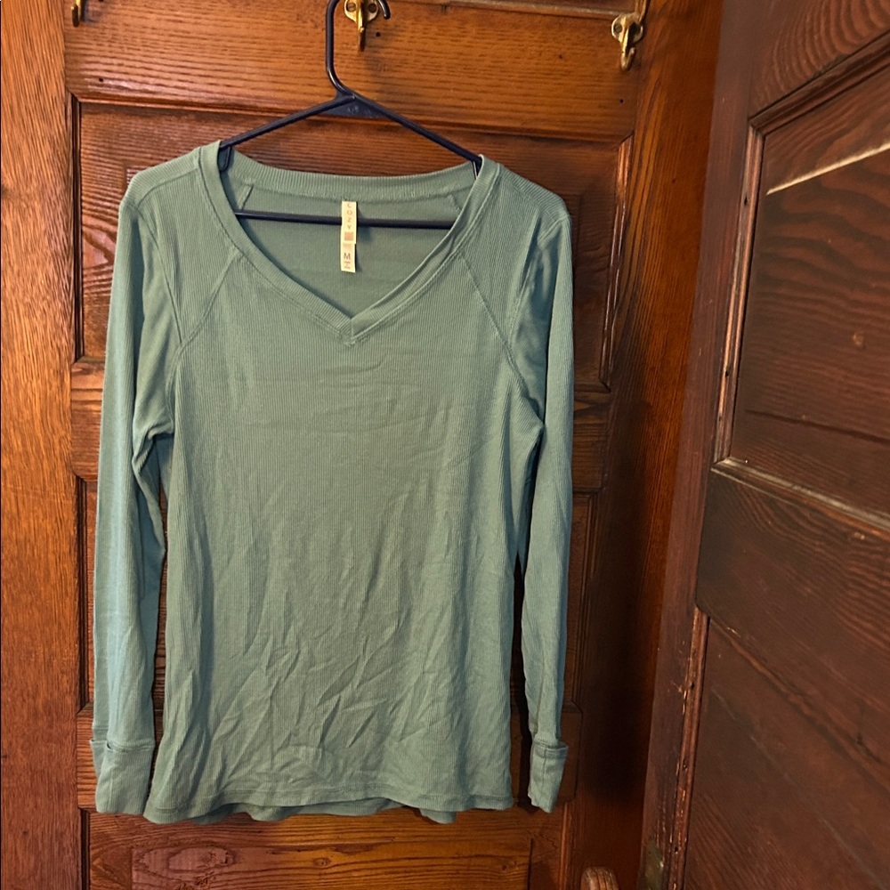 LuLaRoe Long Sleeve V-Neck Top - Teal Green